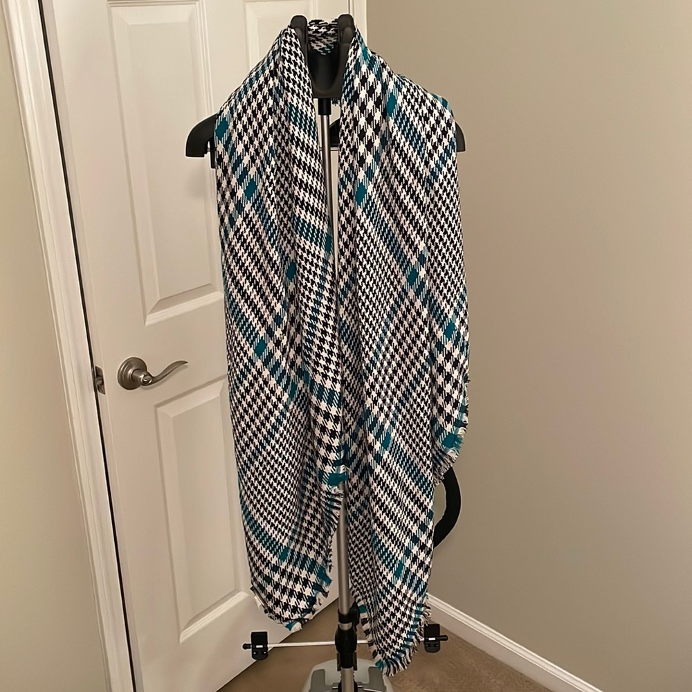 Oversized Scarf Wrap